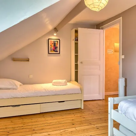 Agapanthes Jolie Maison De A Avec Exterieur Terrasse Holiday home